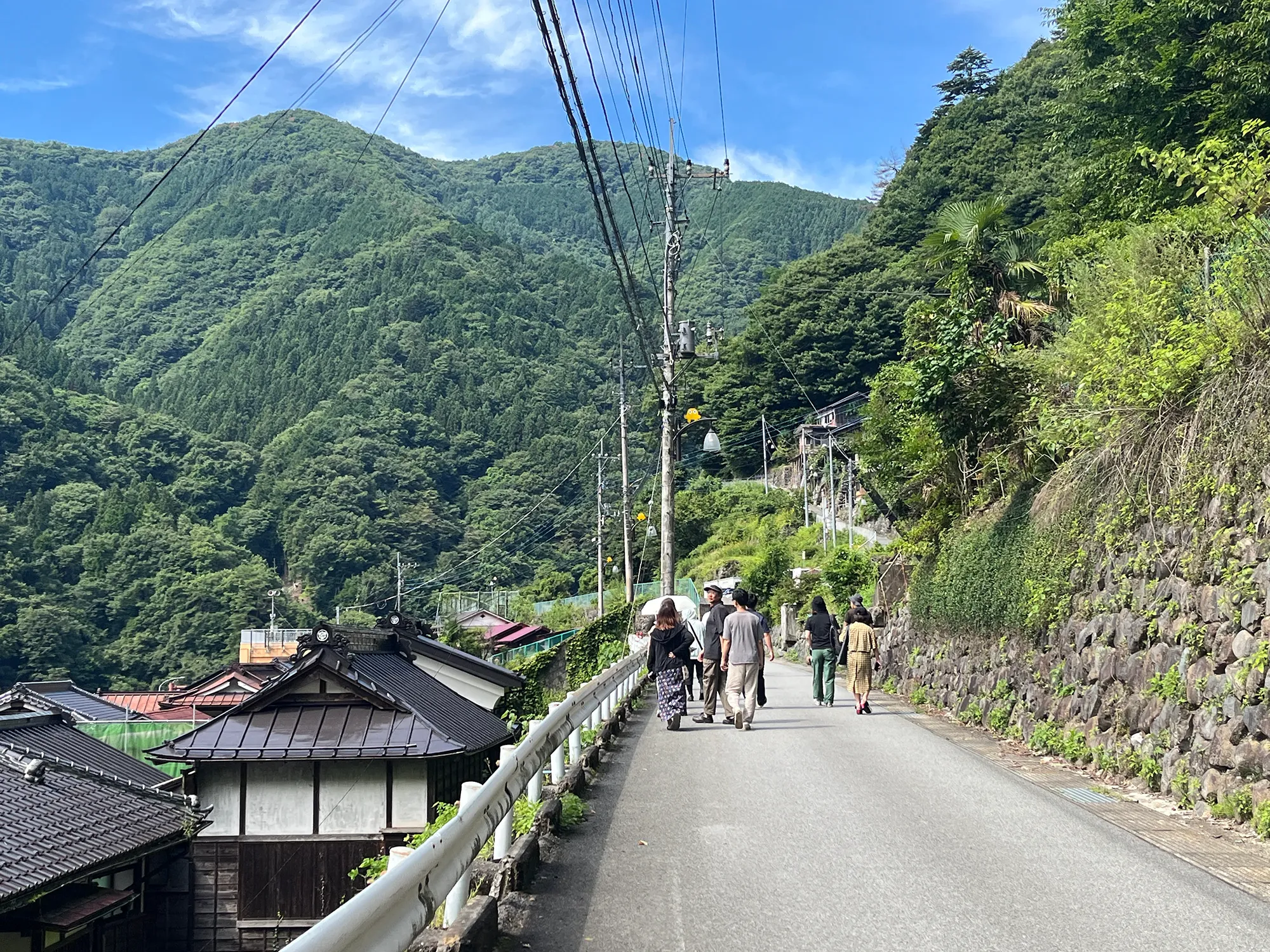 人口500人の村全体で協力隊員をサポート——山梨県丹波山村に学ぶコミュニティ運営