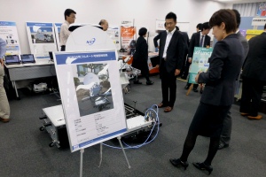 会場内機器展示画像