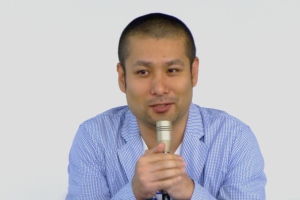 山崎氏画像