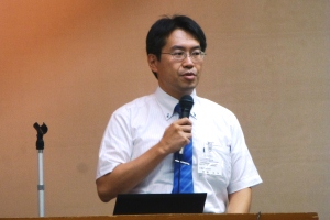岡ア准教授画像