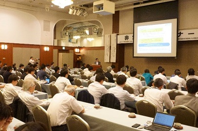 講演の様子「新たなステージに対応した防災気象情報の改善」