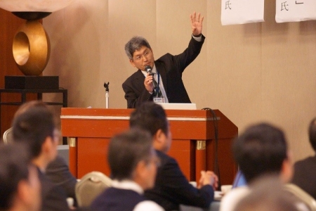 <眞田秀樹氏>