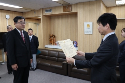 齋藤氏