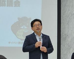 摜01