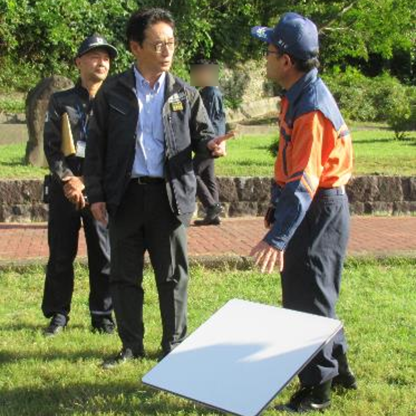 ߘa7NxhЌPւ̎Q̎ʐ^ł