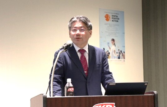 ���g���\3��