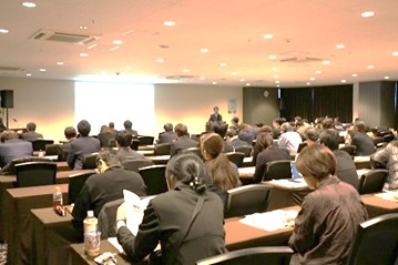 ����̗l�q�� 