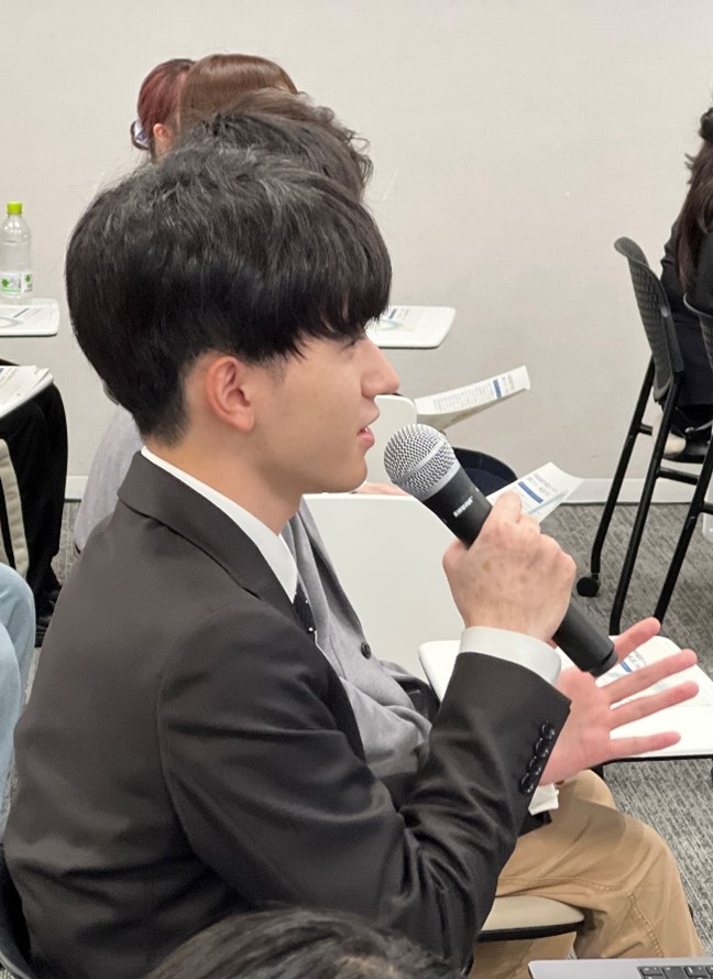 �k������