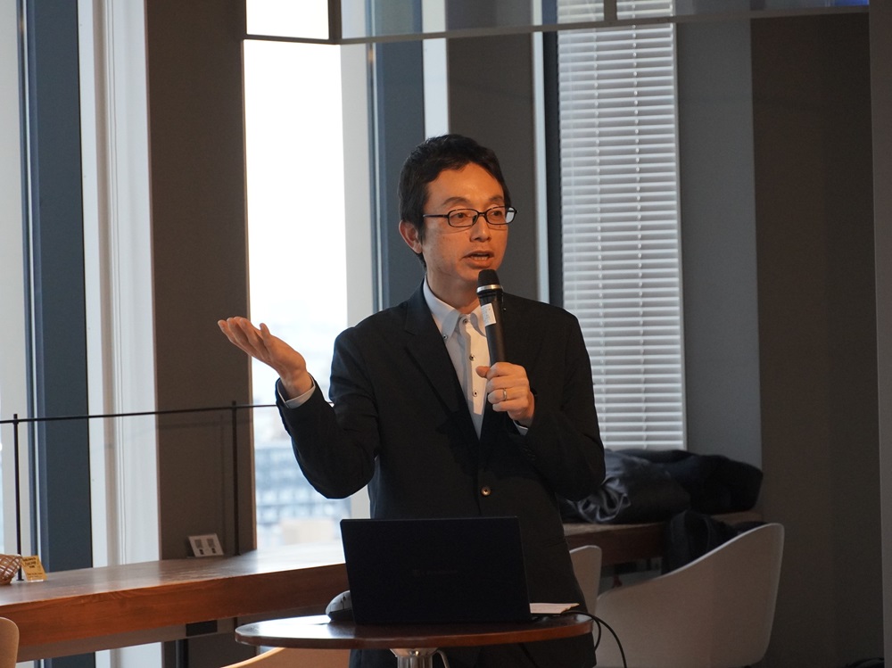 ���J���ɂ��u���̗l�q