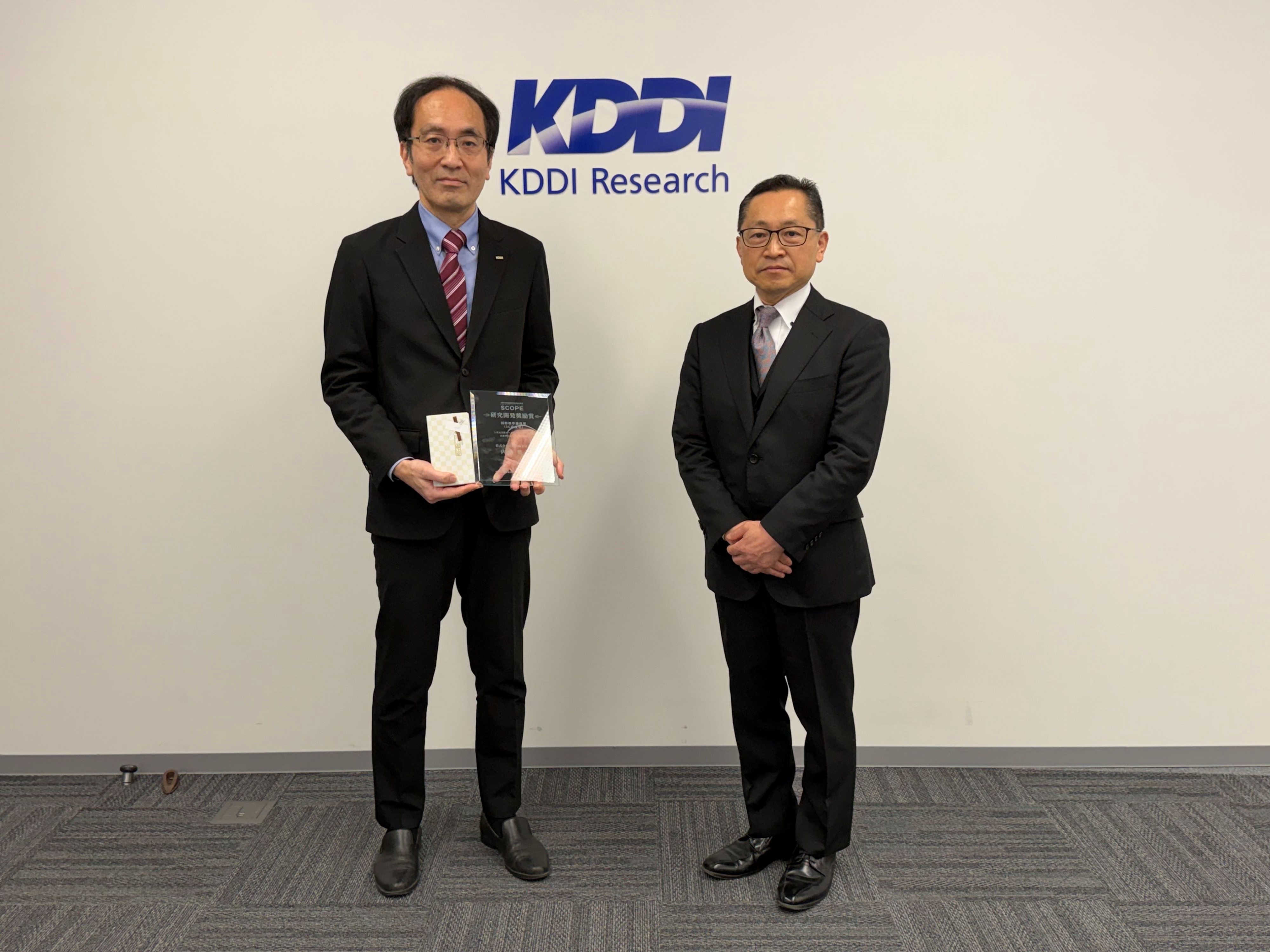 �i���j�������KDDI�����������@���� �� ��