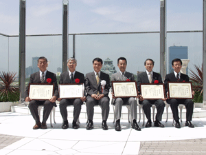 �ʐ^�F�\�����ꂽ���X