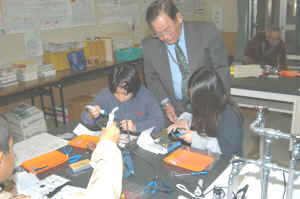 ���鑺���Ôe���w�Z�d�g�����̎ʐ^